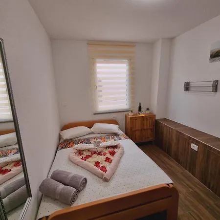 Vandrerhjem Bellavista Koper