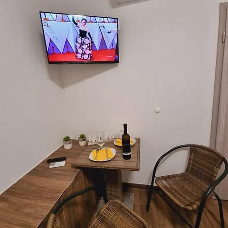 بيت شباب Bellavista *